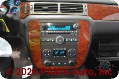 Vehicle photo 13
