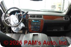 Vehicle photo 14