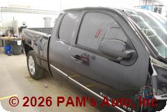 Vehicle photo 3