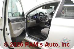 Vehicle photo 10