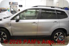 Vehicle photo 7