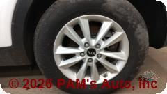 Vehicle photo 9