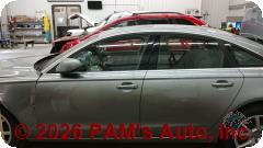 Vehicle photo 7