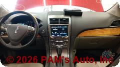 Vehicle photo 14