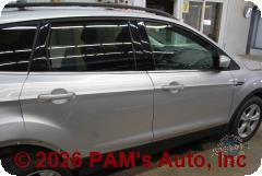 Vehicle photo 3