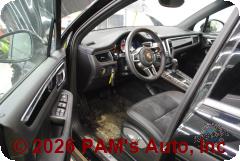Vehicle photo 10