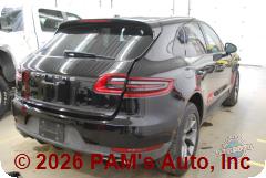 Vehicle photo 5