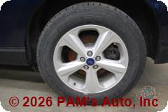 Vehicle photo 9