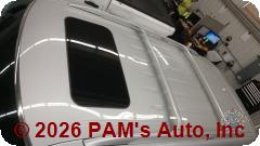 Vehicle photo 8