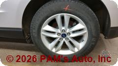 Vehicle photo 9