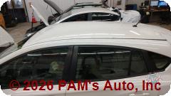Vehicle photo 8