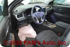 Vehicle photo 10