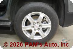 Vehicle photo 9