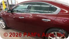 Vehicle photo 7