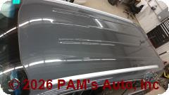 Vehicle photo 8