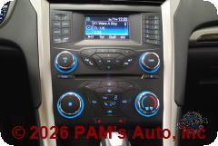 Vehicle photo 13