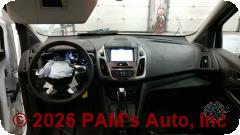 Vehicle photo 14