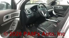 Vehicle photo 10