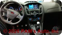 Vehicle photo 14