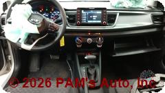 Vehicle photo 14