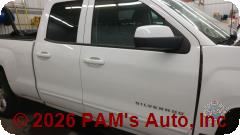 Vehicle photo 3