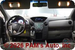 Vehicle photo 14