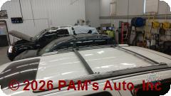 Vehicle photo 8