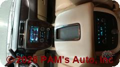 Vehicle photo 14
