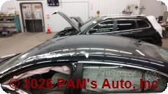 Vehicle photo 8