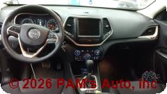 Vehicle photo 14