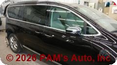 Vehicle photo 3