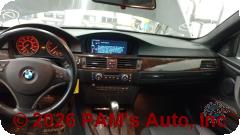 Vehicle photo 14