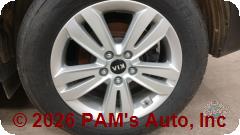 Vehicle photo 9