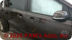 Vehicle photo 3