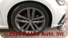Vehicle photo 9