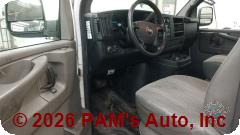 Vehicle photo 10
