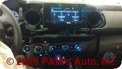 Vehicle photo 13