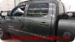 Vehicle photo 7