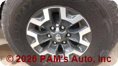 Vehicle photo 9