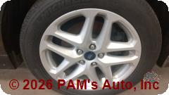 Vehicle photo 9