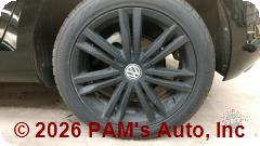 Vehicle photo 9