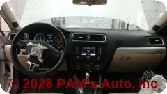 Vehicle photo 14