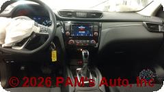 Vehicle photo 14