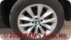 Vehicle photo 9