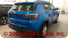 Vehicle photo 5