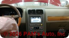 Vehicle photo 14