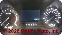Vehicle photo 12