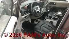 Vehicle photo 10
