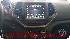 Vehicle photo 13