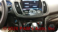 Vehicle photo 13